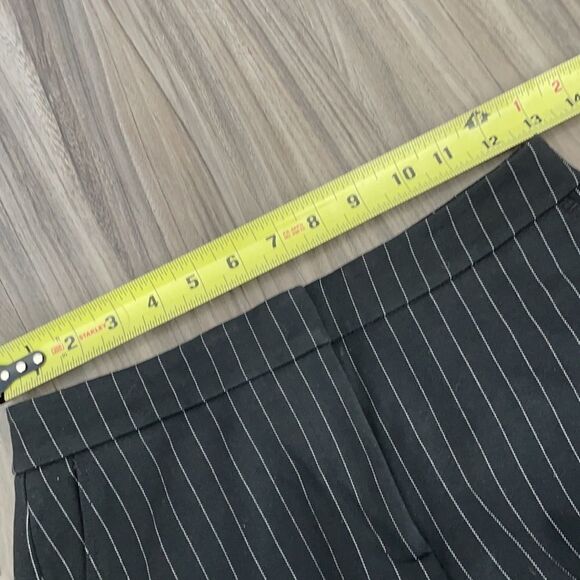 The Slim size 0, gorgeous black & white pants, like new, no flaws 1538 - Picture 8 of 11